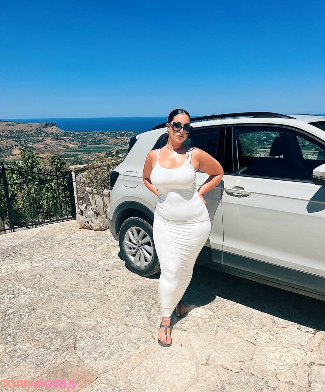 Foto di nudo di fuga di OnlyFans di Zina Hadid #91 Foto di nudo di fuga di OnlyFans di Zina Hadid #91