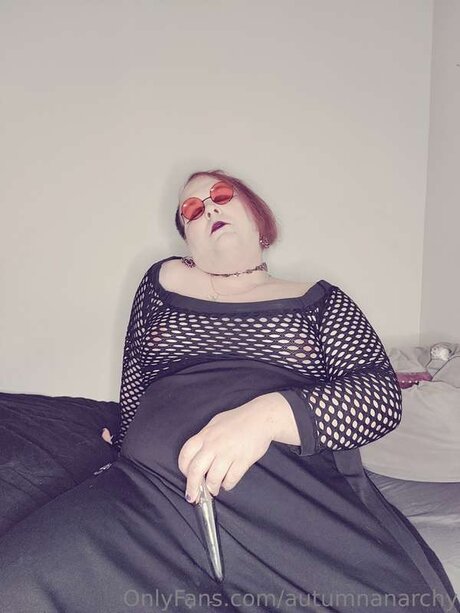 Foto di nudo di fuga di OnlyFans di Autumnanarchy
