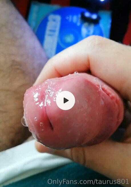 Foto di nudo di fuga di OnlyFans di Taurus801