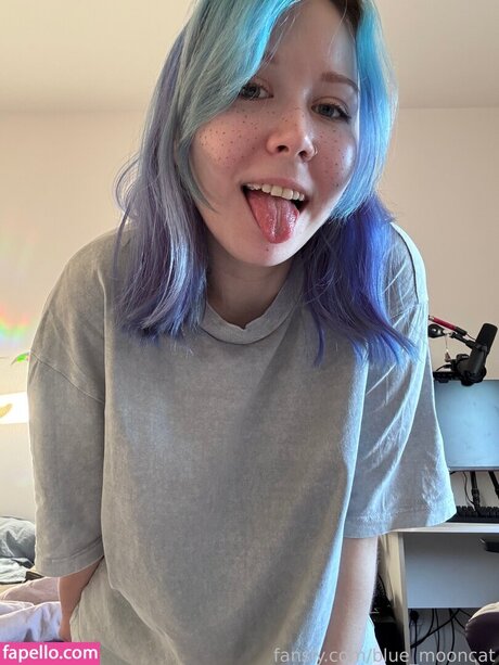 Bluemooncat