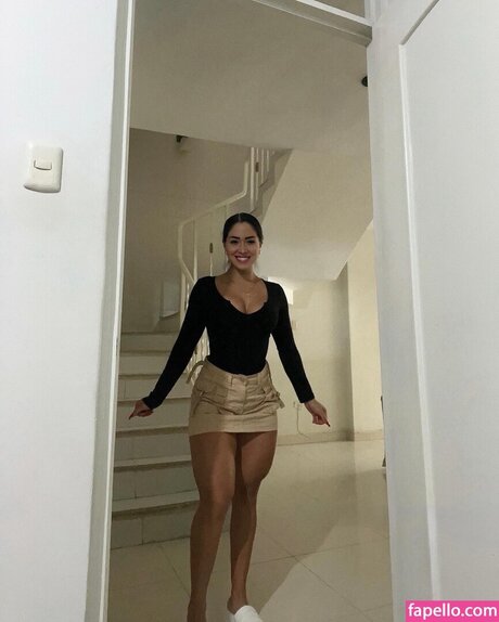 Maricel Freire Hotwife