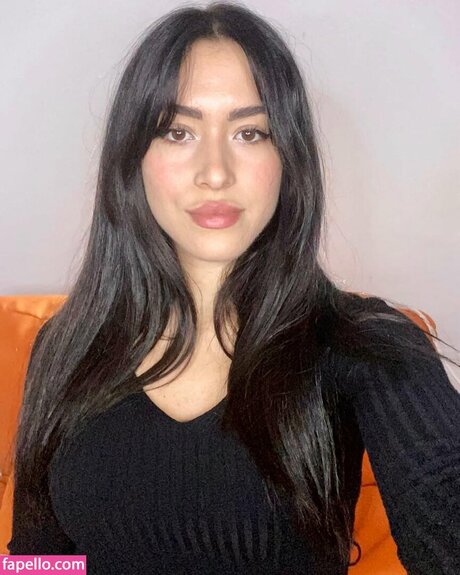 Maricel Freire Hotwife