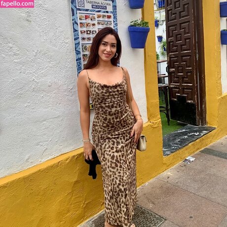 Maricel Freire Hotwife