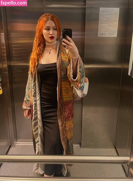 Foto di nudo di fuga di OnlyFans di Quqqurr