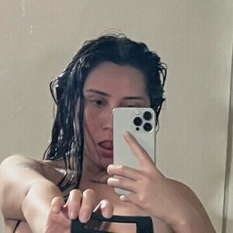 Foto di nudo di fuga di OnlyFans di Sataen4