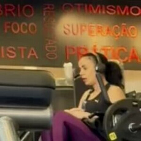 Taby Carvalho
