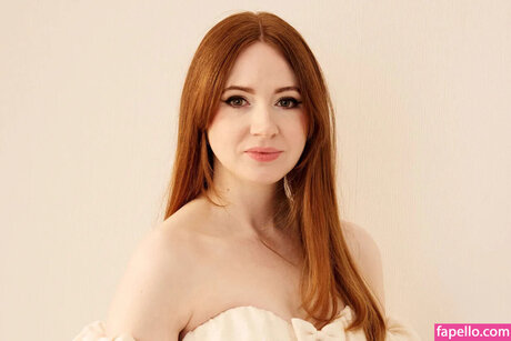 Foto di nudo di fuga di OnlyFans di Karengillan