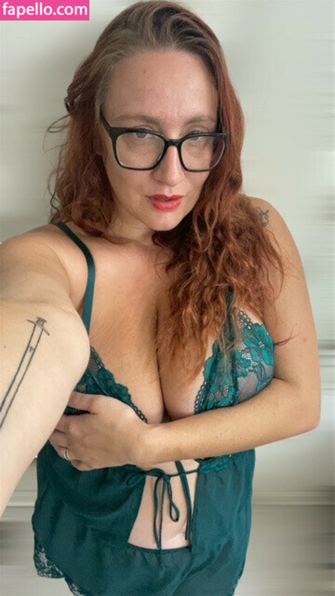 Foto di nudo di fuga di OnlyFans di Refashionedhippie #34 Foto di nudo di fuga di OnlyFans di Refashionedhippie #34