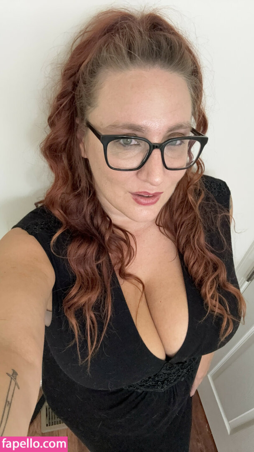 Foto di nudo di fuga di OnlyFans di Refashionedhippie #38 Foto di nudo di fuga di OnlyFans di Refashionedhippie #38