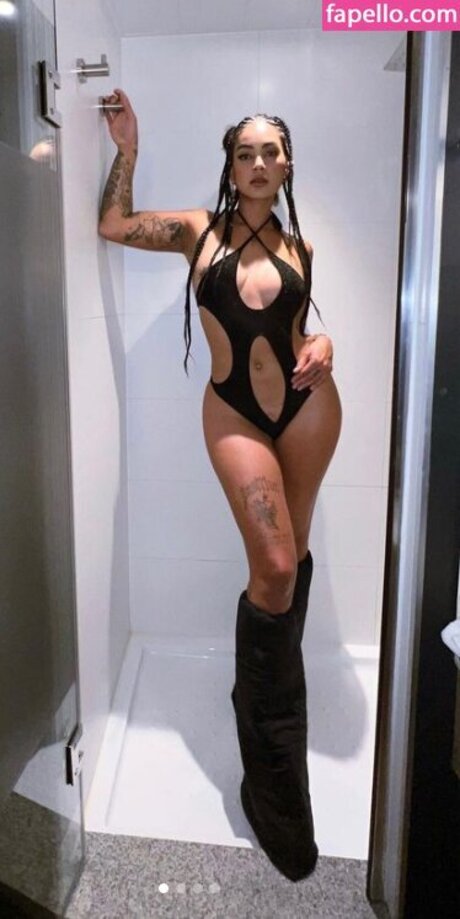 Foto di nudo di fuga di OnlyFans di Chile Mega