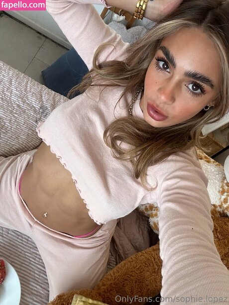 Foto di nudo di fuga di OnlyFans di Mayrafrani