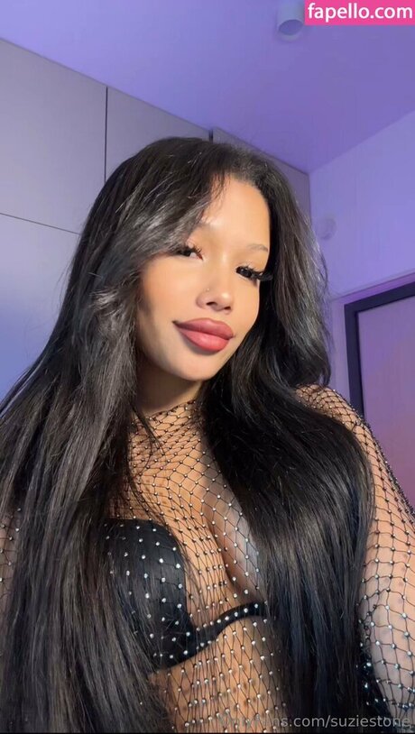 Foto di nudo di fuga di OnlyFans di Susiestone