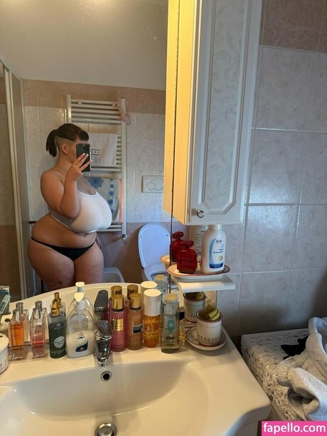Foto di nudo di fuga di OnlyFans di Vvalentinabonetalli