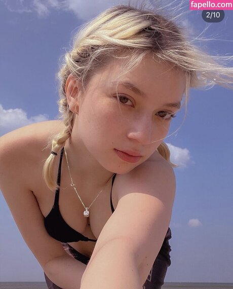 Foto di nudo di fuga di OnlyFans di Kaylawiggins