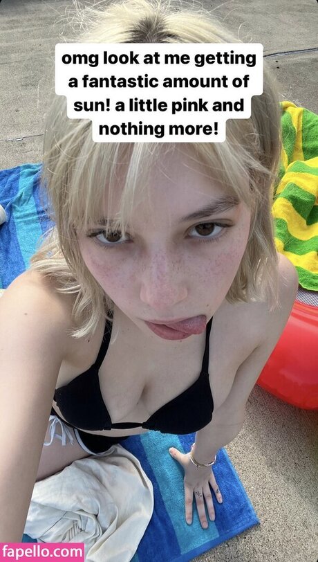 Foto di nudo di fuga di OnlyFans di Kaylawiggins