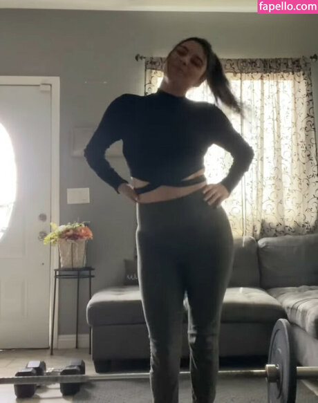 Foto di nudo di fuga di OnlyFans di Tingly Asmr
