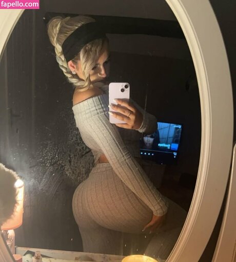 Foto di nudo di fuga di OnlyFans di Maisyrose32