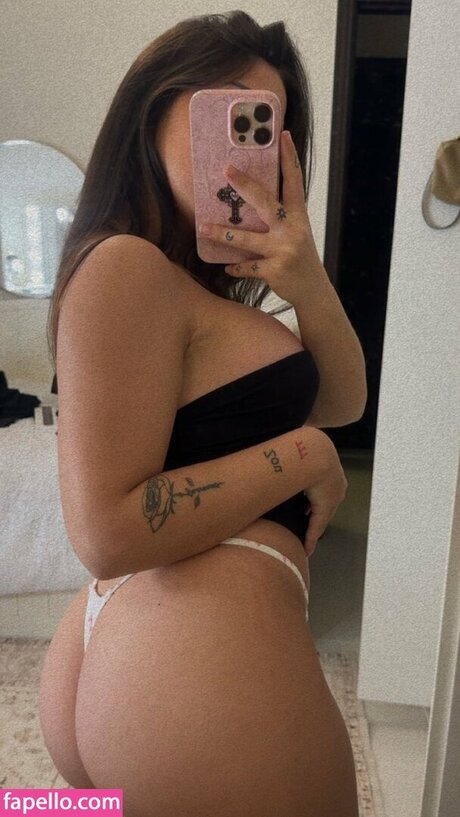 Foto di nudo di fuga di OnlyFans di Chloemlc777