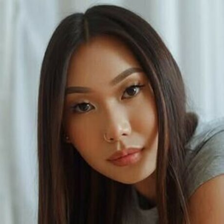 Ena Lor Hmong