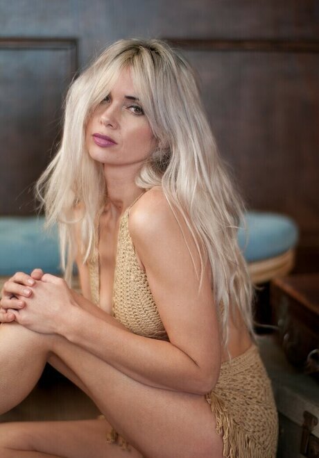 Louisa Marie