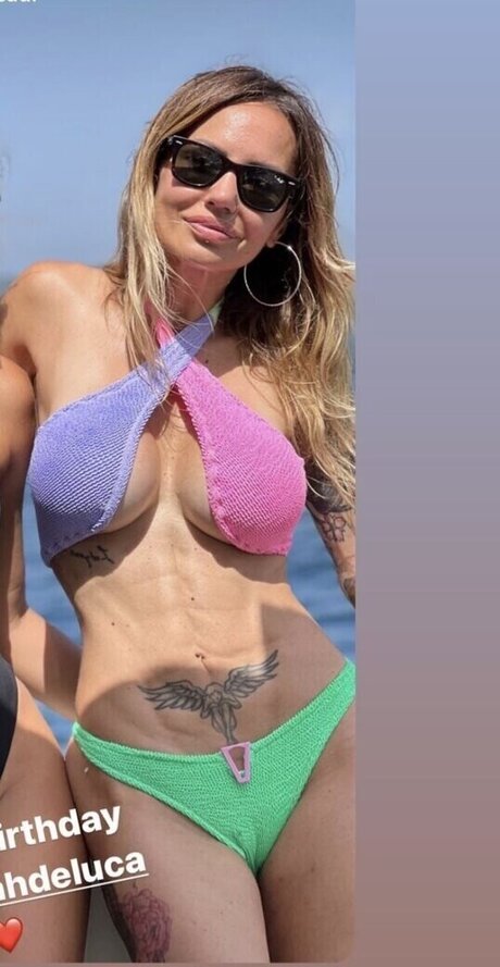 Foto di nudo di fuga di OnlyFans di Deborah De Luca