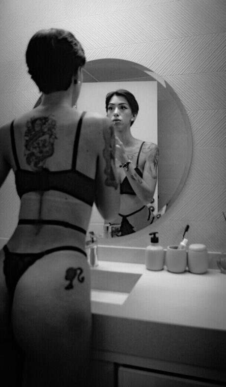 Foto di nudo di fuga di OnlyFans di Clara Novais