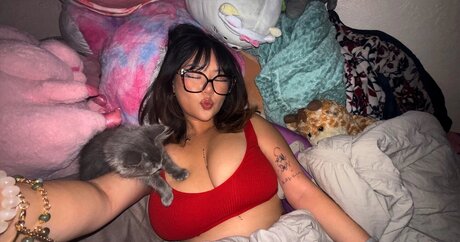 Foto di nudo di fuga di OnlyFans di Keziahmoua