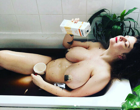 Lolamilk