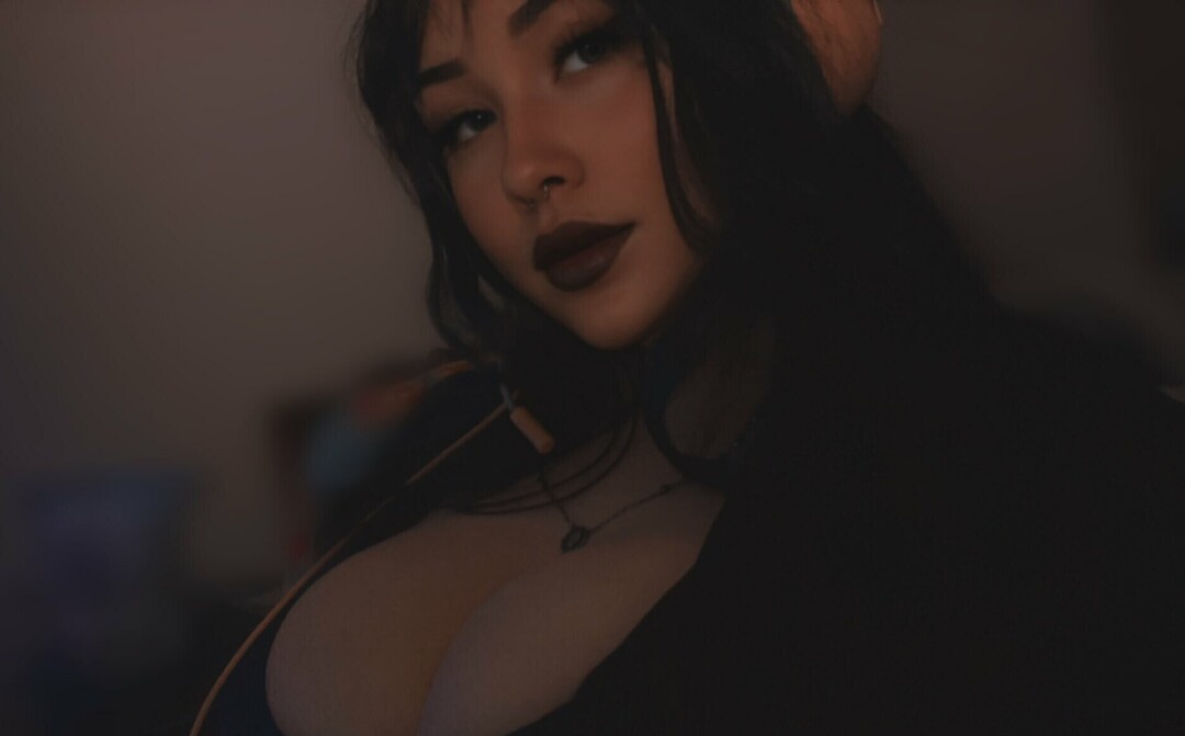 Foto di nudo di fuga di OnlyFans di Vaermina #14 Foto di nudo di fuga di OnlyFans di Vaermina #14