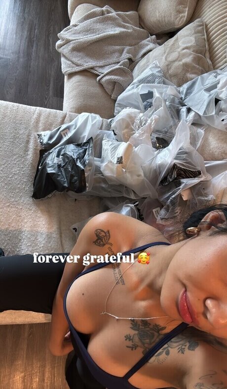 Foto di nudo di fuga di OnlyFans di Soyandreagarciia1