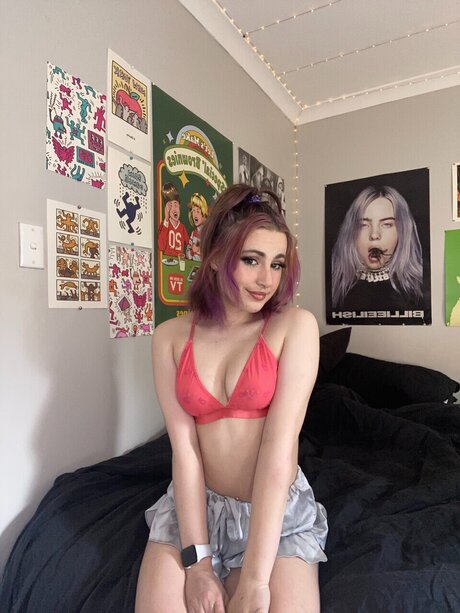 Foto di nudo di fuga di OnlyFans di B May 
