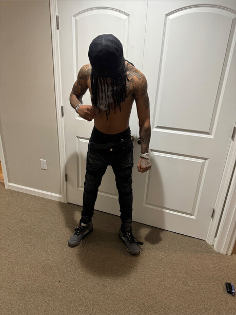 Hoochiedaddy43