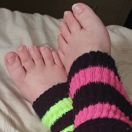 Foto di nudo di fuga di OnlyFans di Amourfeet