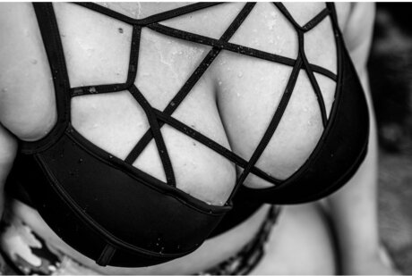 Foto di nudo di fuga di OnlyFans di Lemon Honey 