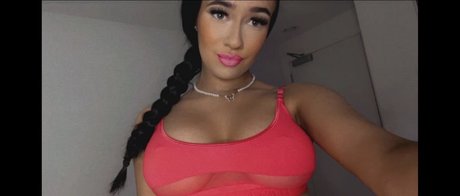 Foto di nudo di fuga di OnlyFans di Caitlin Fraser Aberdeen