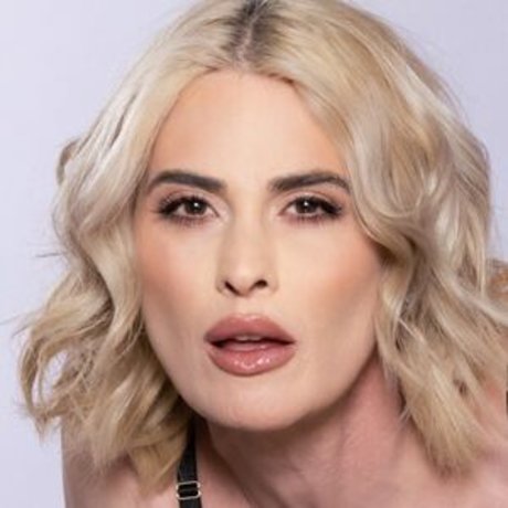 Foto di nudo di fuga di OnlyFans di Lucy Hart