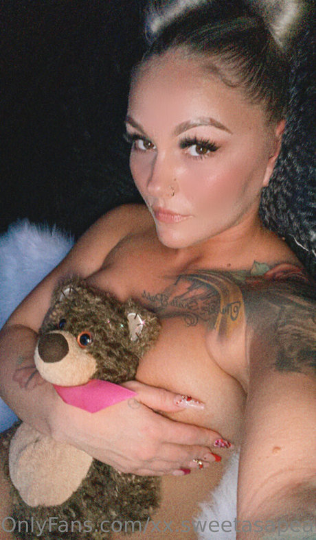 Foto di nudo di fuga di OnlyFans di Xxsweetasapeachxx