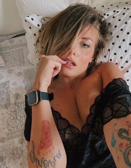 Foto di nudo di fuga di OnlyFans di Officialrosa