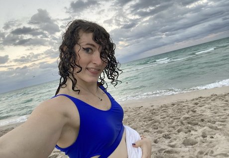 Foto di nudo di fuga di OnlyFans di Kymmy Harper