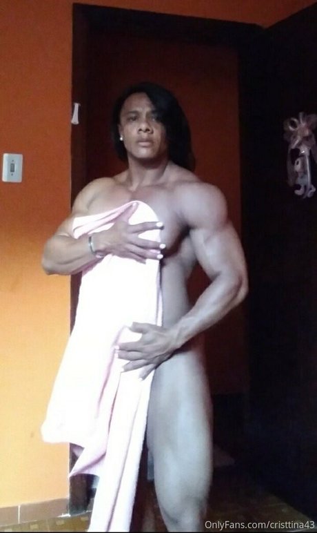 Foto di nudo di fuga di OnlyFans di Cristtina43
