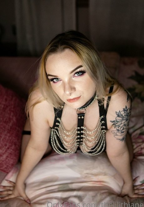 Foto di nudo di fuga di OnlyFans di Lili Jane