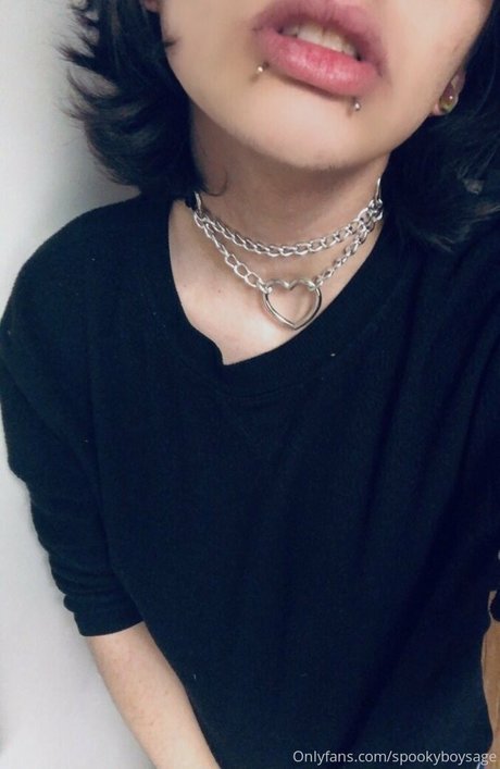 Spookyboysage