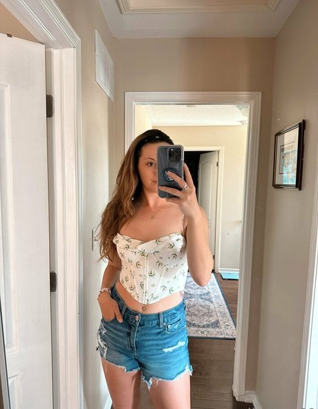 Nadiafoxx69