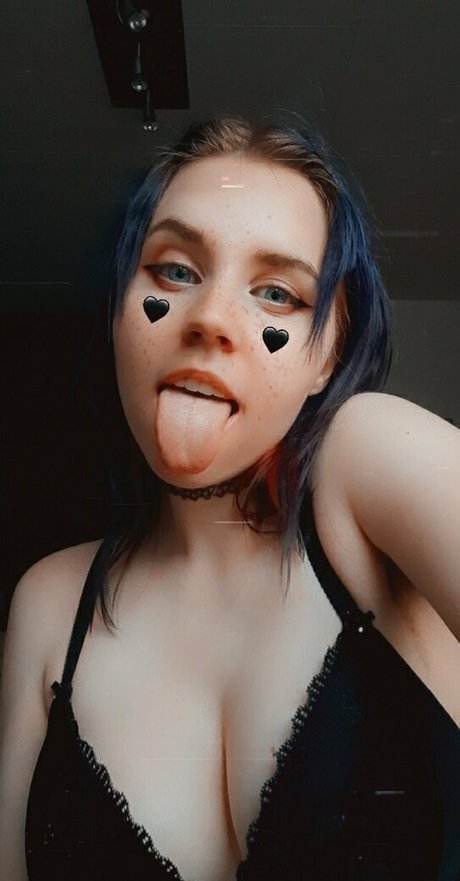 Foto di nudo di fuga di OnlyFans di Vampiie