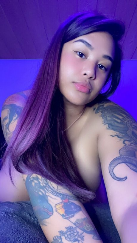 Foto di nudo di fuga di OnlyFans di Desireedeep