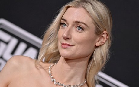 Foto di nudo di fuga di OnlyFans di Elizabeth Debicki