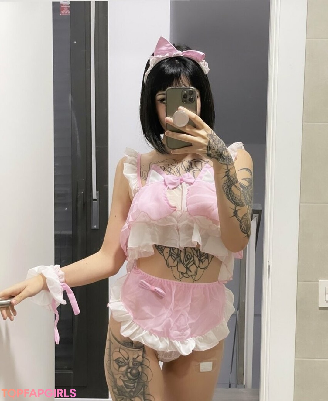 Foto di nudo di fuga di OnlyFans di Lolabuny18 #85 Foto di nudo di fuga di OnlyFans di Lolabuny18 #85