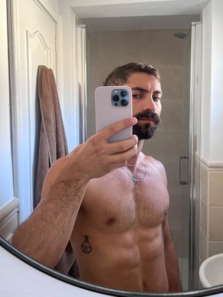 Foto di nudo di fuga di OnlyFans di Javi26