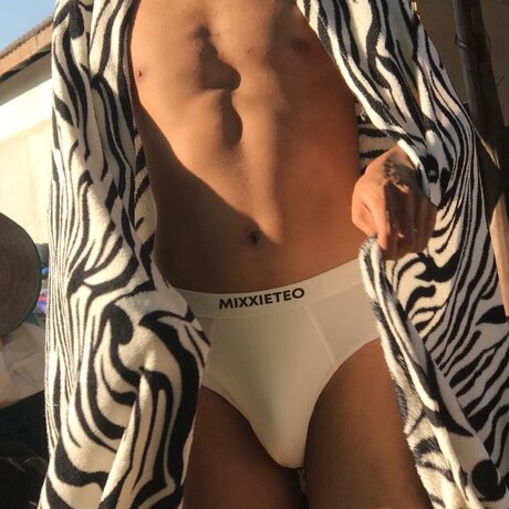 Foto di nudo di fuga di OnlyFans di Mixadith 24