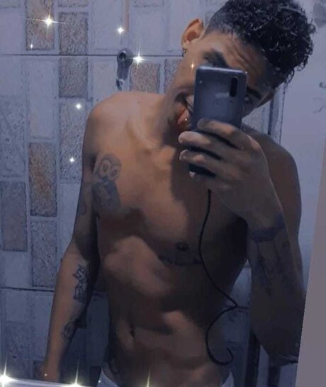 Foto di nudo di fuga di OnlyFans di Kaio 23